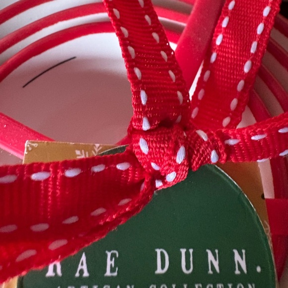 Rae Dunn Red and White Santa Measuring Cups Bowls - Picture 2 of 3